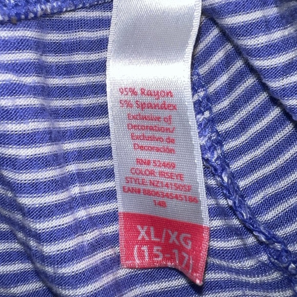 Blue and white striped pajama pants - Picture 6 of 6